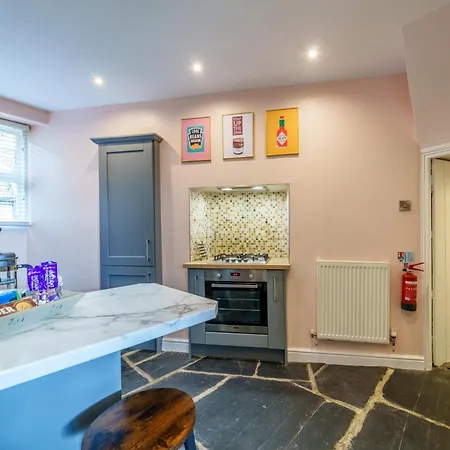 40 The Gill - Town Centre Holiday home